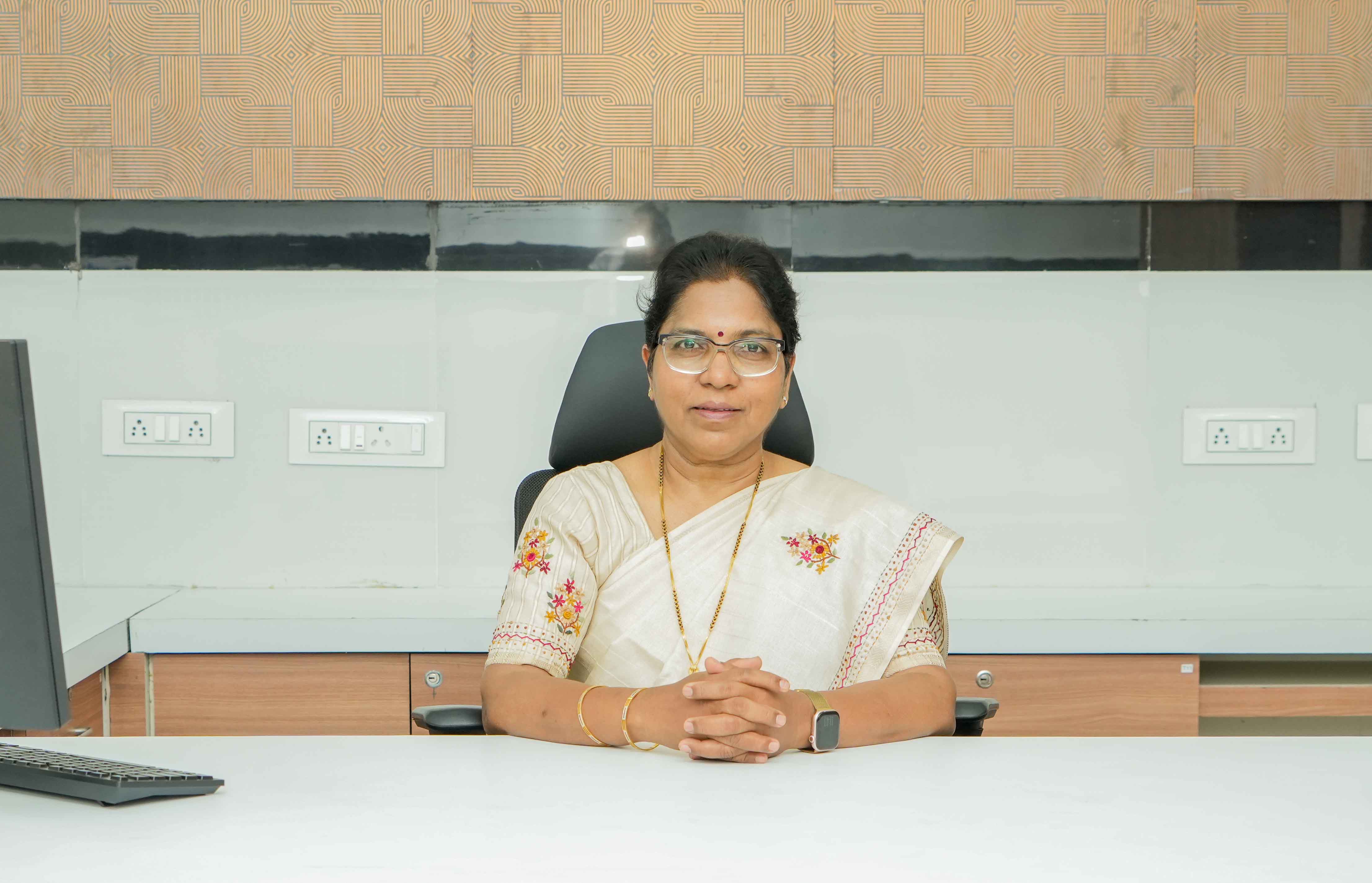 Dr. Madhuri Manwatkar, Chairman of Manwatkar College of Pharmacy
