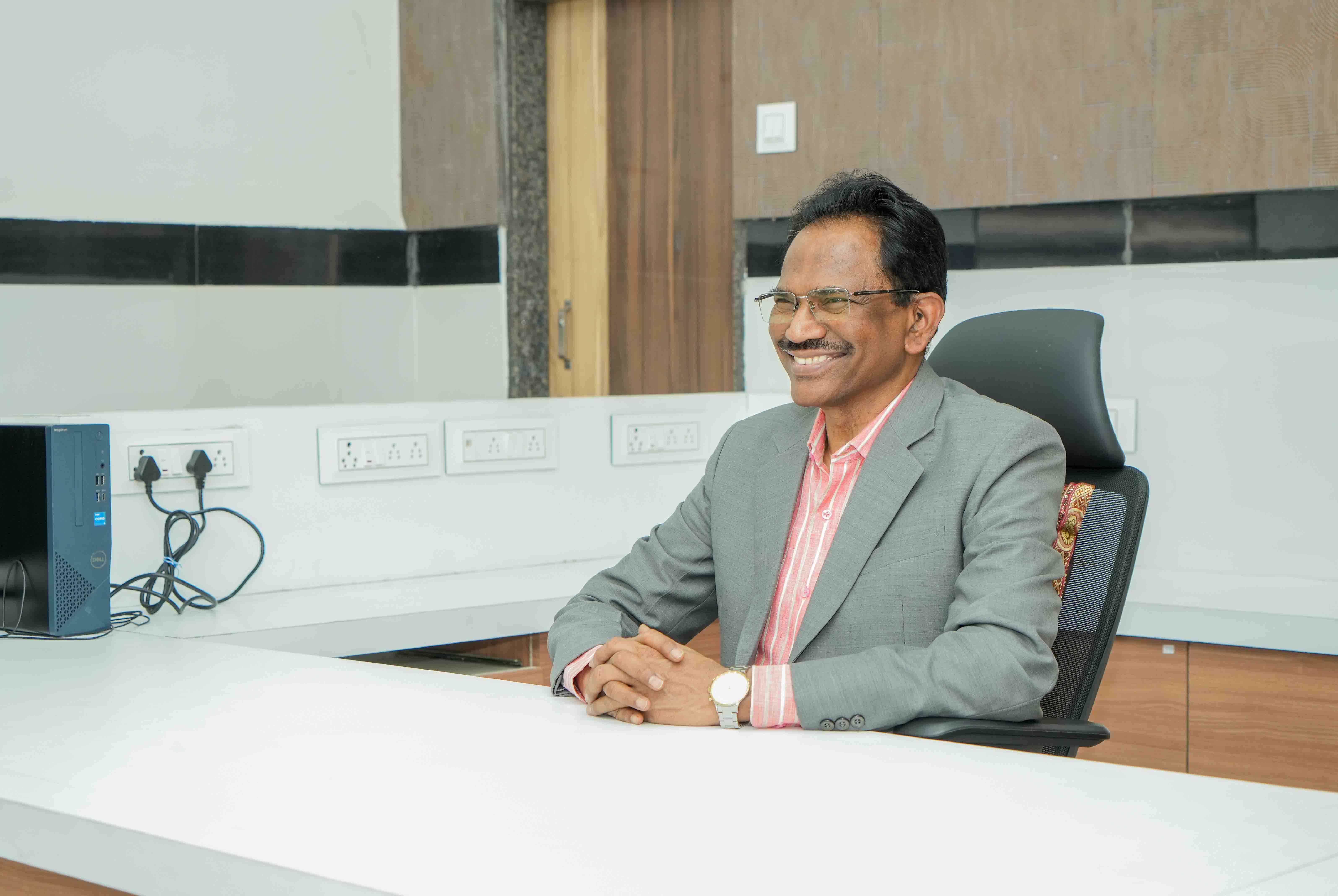 Dr. Prakash Manwatkar, Director of Manwatkar College of Pharmacy